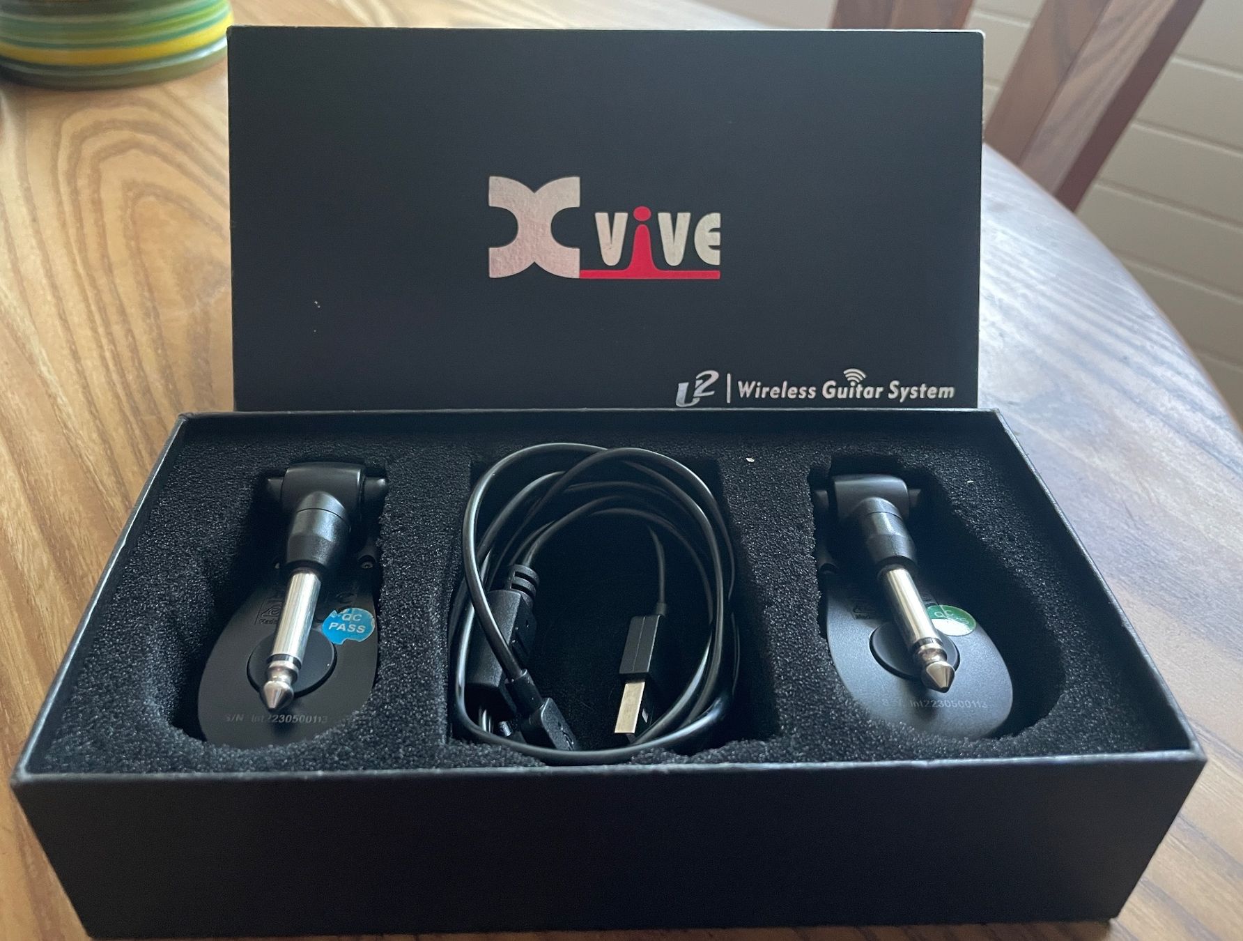 Musikinstrumente: Xvive U2 Wireless Guitar System gebraucht schwarz – Gebraucht aus Heimberg von selinava