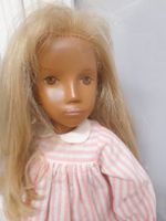 Sasha Morgenthaler Serie. Blondes Mädchen mit Ockeraugen.