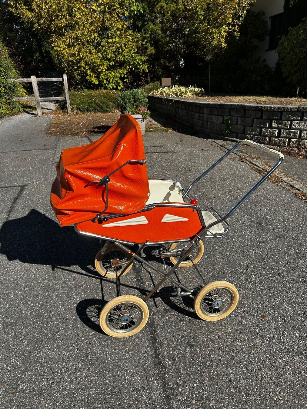 Carrozzine: Vintage Kinderwagen – Usato da Chur venduto da spegnas92 7