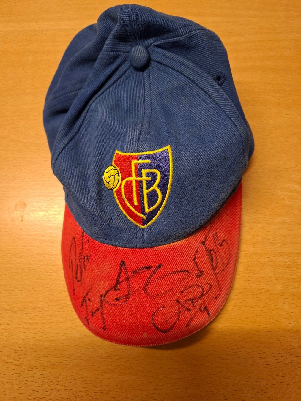 Altro abbigliamento per bambino: Dächlikappe FCB – Usato da Bretzwil venduto da eri_2gck