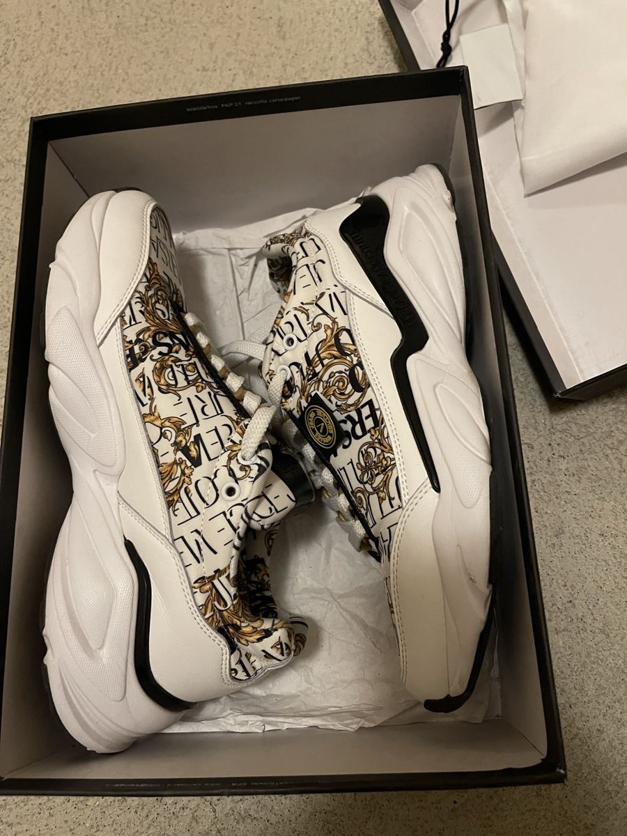 Scarpe da uomo: Versace Jeans Counture Sneaker – Nuovo (secondo la descrizione) da Buchs SG venduto da arb_9dc8 1