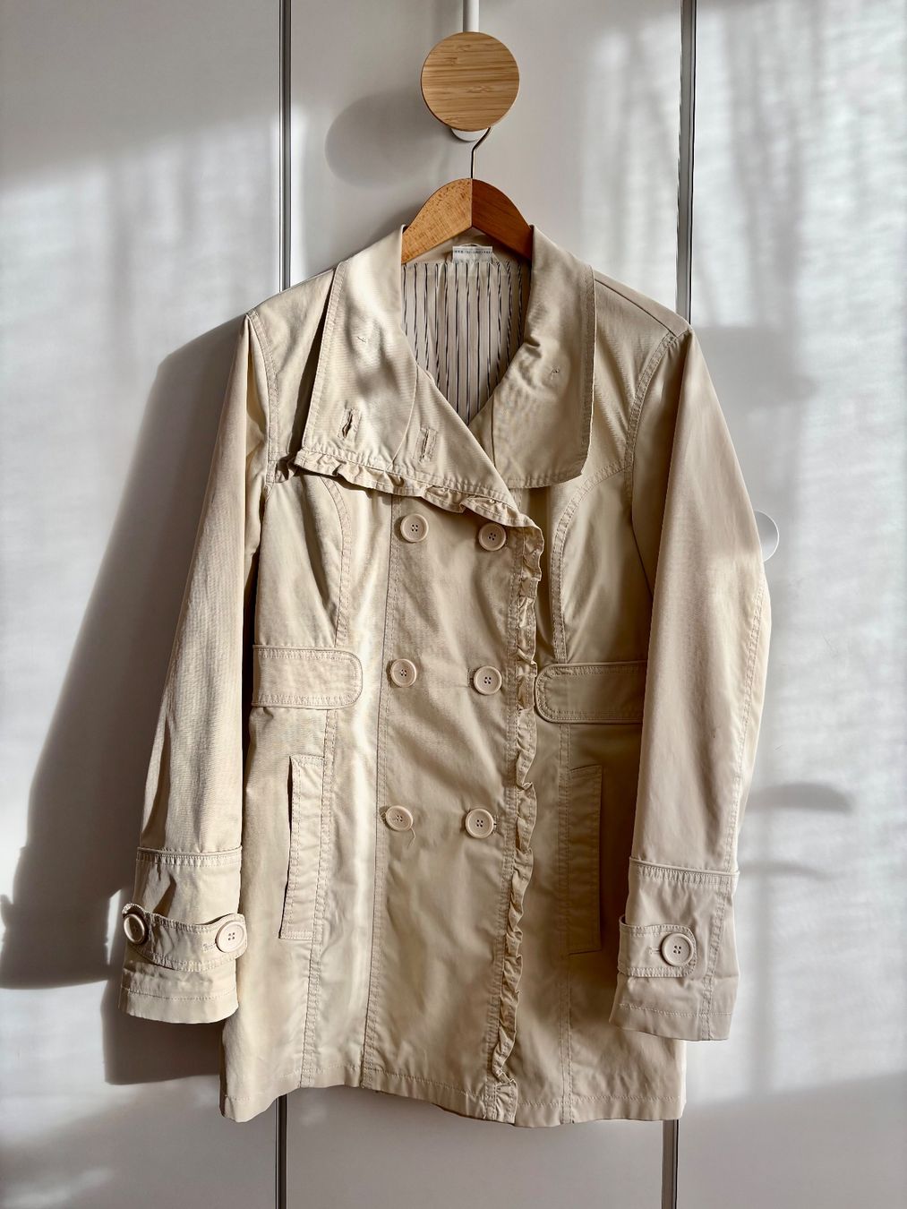 Cappotti: Wasserabweisender Trenchcoat – Nuovo (secondo la descrizione) da Niederrohrdorf venduto da Madoqua