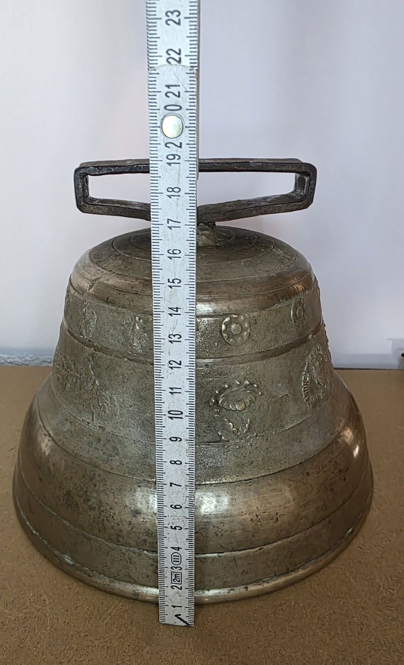 Campanacci mucche: Glocke mit Zierde – Usato da Riniken venduto da Strikeone 4