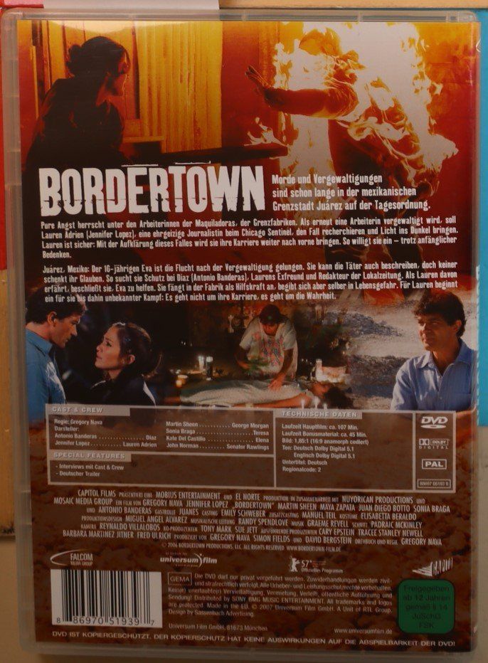 Tutti i DVDs: Bordertown – Usato da Luzern venduto da CONTENTI 2