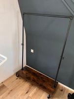 Kleiderständer Rollen Industrial Design Holz Stahl