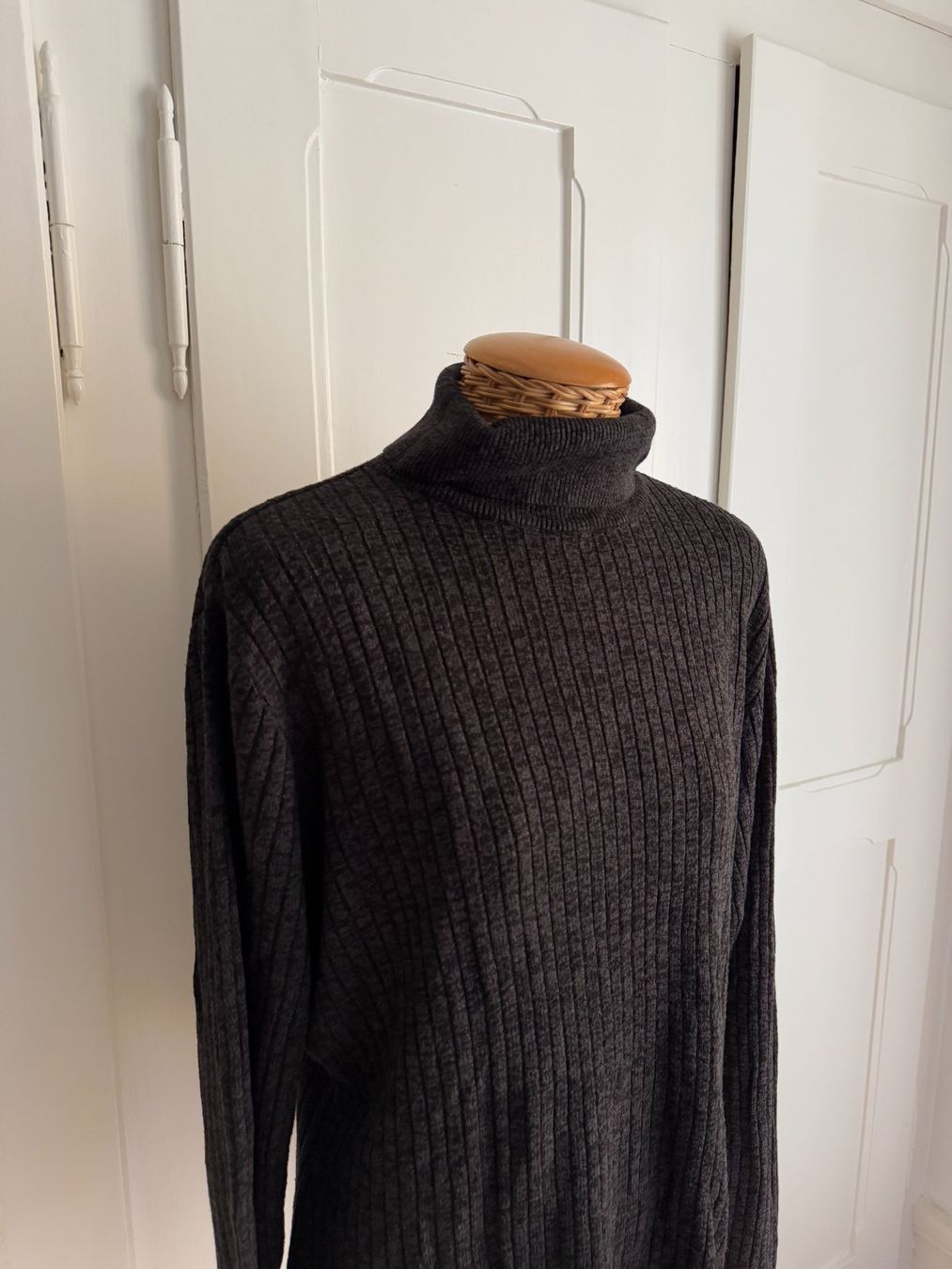 Pullover & Sweatshirts: JDY - Rollkragenpullover schwarz-grau meliert XXXL – Gebraucht aus Zürich von Diazaio 1