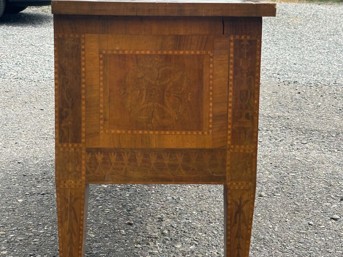 Cassettiere: Antike Kommode / Sideboard mit Intarsien – Usato da Otelfingen venduto da Yossi-68 5