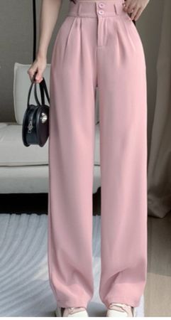 Damenhose mit weitem Bein