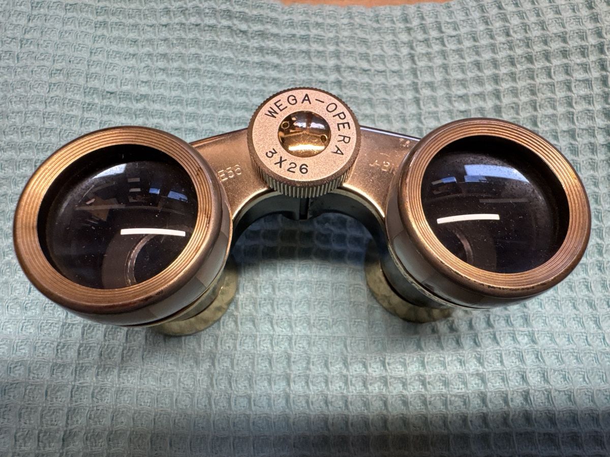 Wega Binocoli: Opernglas Vintage Wega 3x26 – Usato da Maisprach venduto da 4464 1