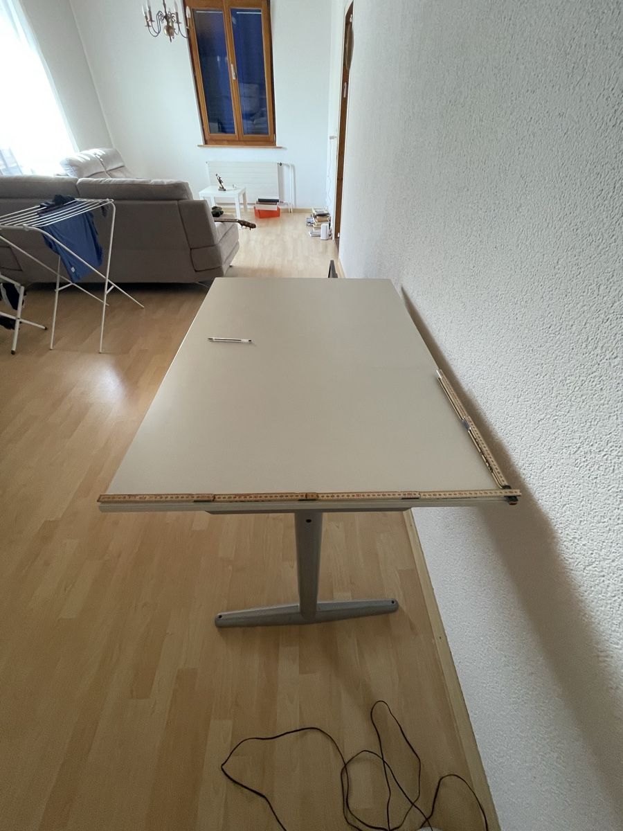 Schreibtische: Drawing Table height adjustable good condition – Gebraucht aus Luterbach von rol_j76h 2