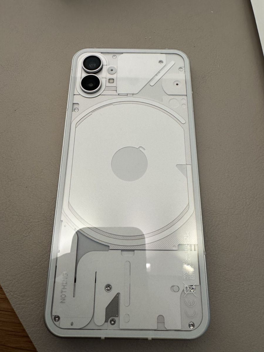 Nothing Telefoni cellulari / Smartphones: Nothing Phone (1) A063 – Difettoso da Adliswil venduto da Busys 1