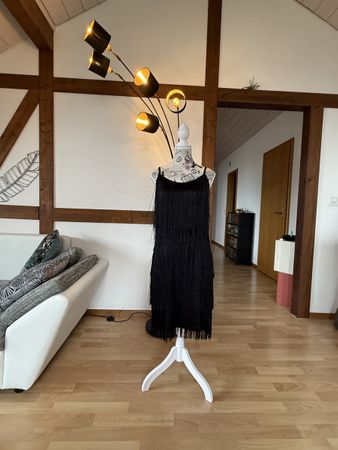 Cocktail-Kleid schwarz neuwertig!