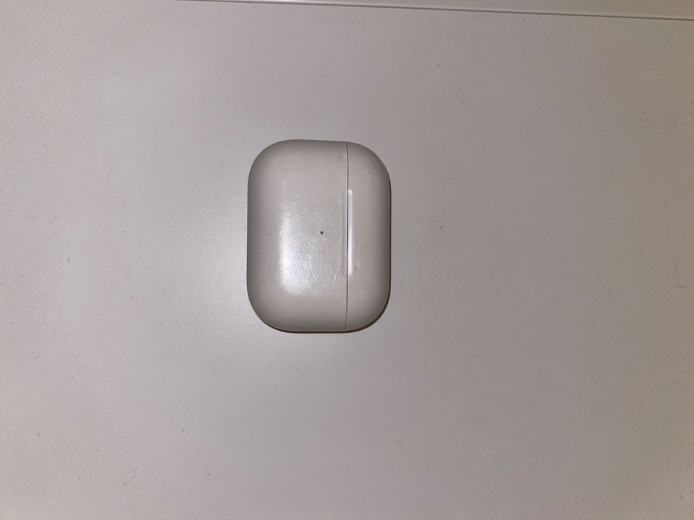 AirPods Pro Case - ohne Kopfhörer (Gebraucht) in Basel für CHF 56 – mit ...