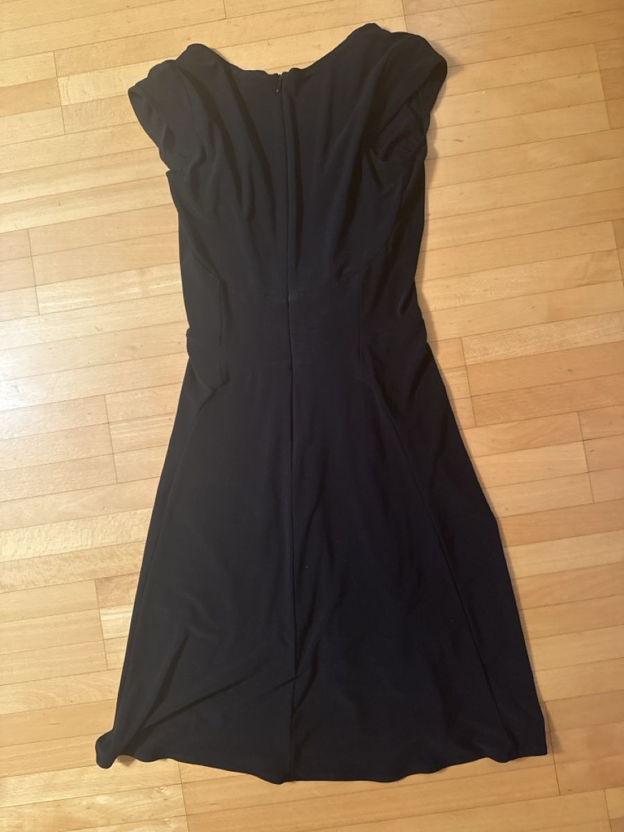 Vestiti: Kleid PREGO schwarz Grösse 38 kurzarm drapiert – Usato da Zürich venduto da mic_95l5 2