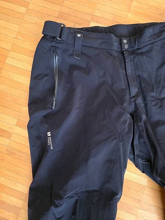 Mountain Force Pantaloni: Skihose - Mountain Force schwarz, Gr. 58 – Usato da Steinhausen venduto da voj-de 2