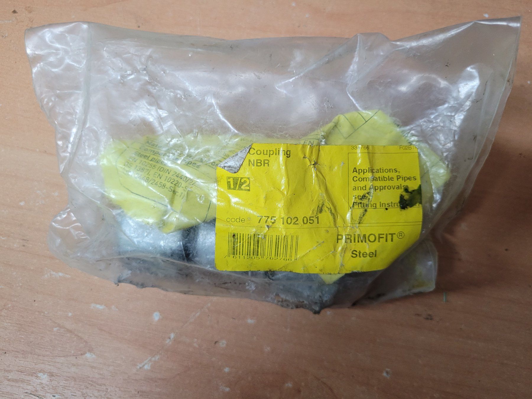 Comics: Primofit Manchon 1/2 – Neu und originalverpackt aus Bionnens von Meg011