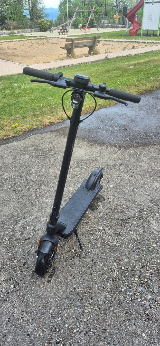 VMAX Kickboard: E-Scooter VMAX VX2 PRO ST BLACK – Gebraucht aus Asuel von petignat14