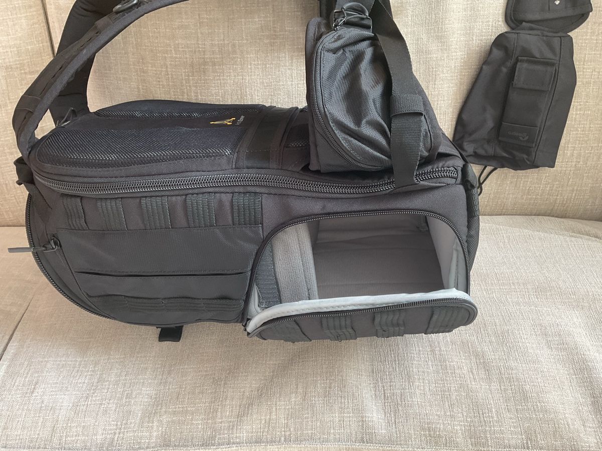 Lowepro Rucksäcke: Lowepro ProTactic BP 450 AW II camera backpack black – Gebraucht aus Minusio von amonte 4