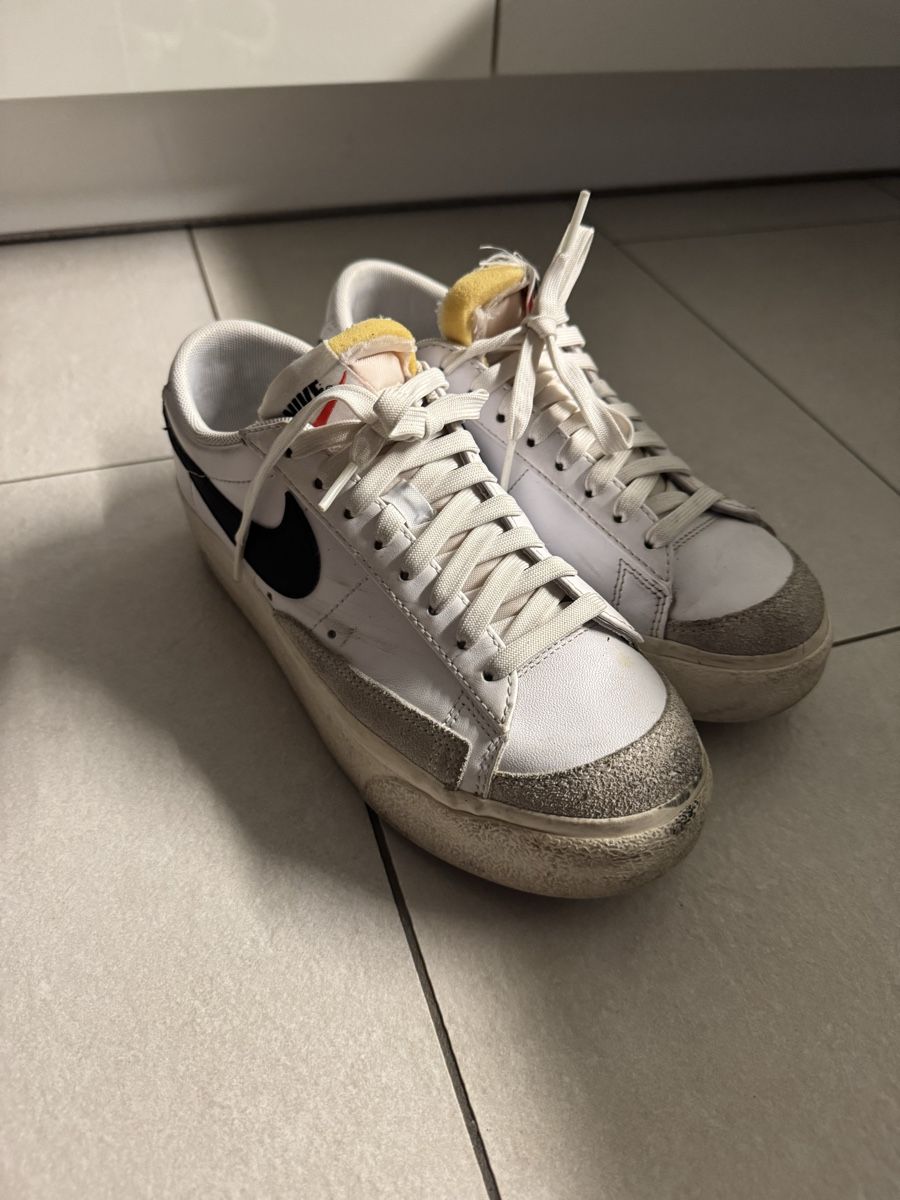 Nike Chaussures hommes: Nike, Sneaker, Schuhe – D'occasion à Liestal par jorge0000 1