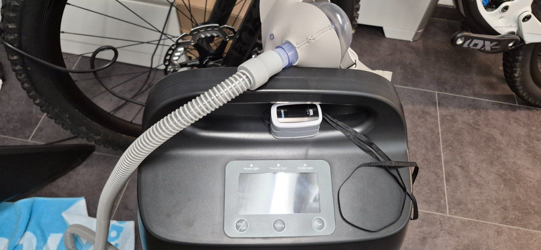 Attrezzature mediche: Hypoxietraining: 500-7000Meter ,  Sauerstoff Generator COPD – Nuovo (secondo la descrizione) da Balsthal venduto da Butch666 1