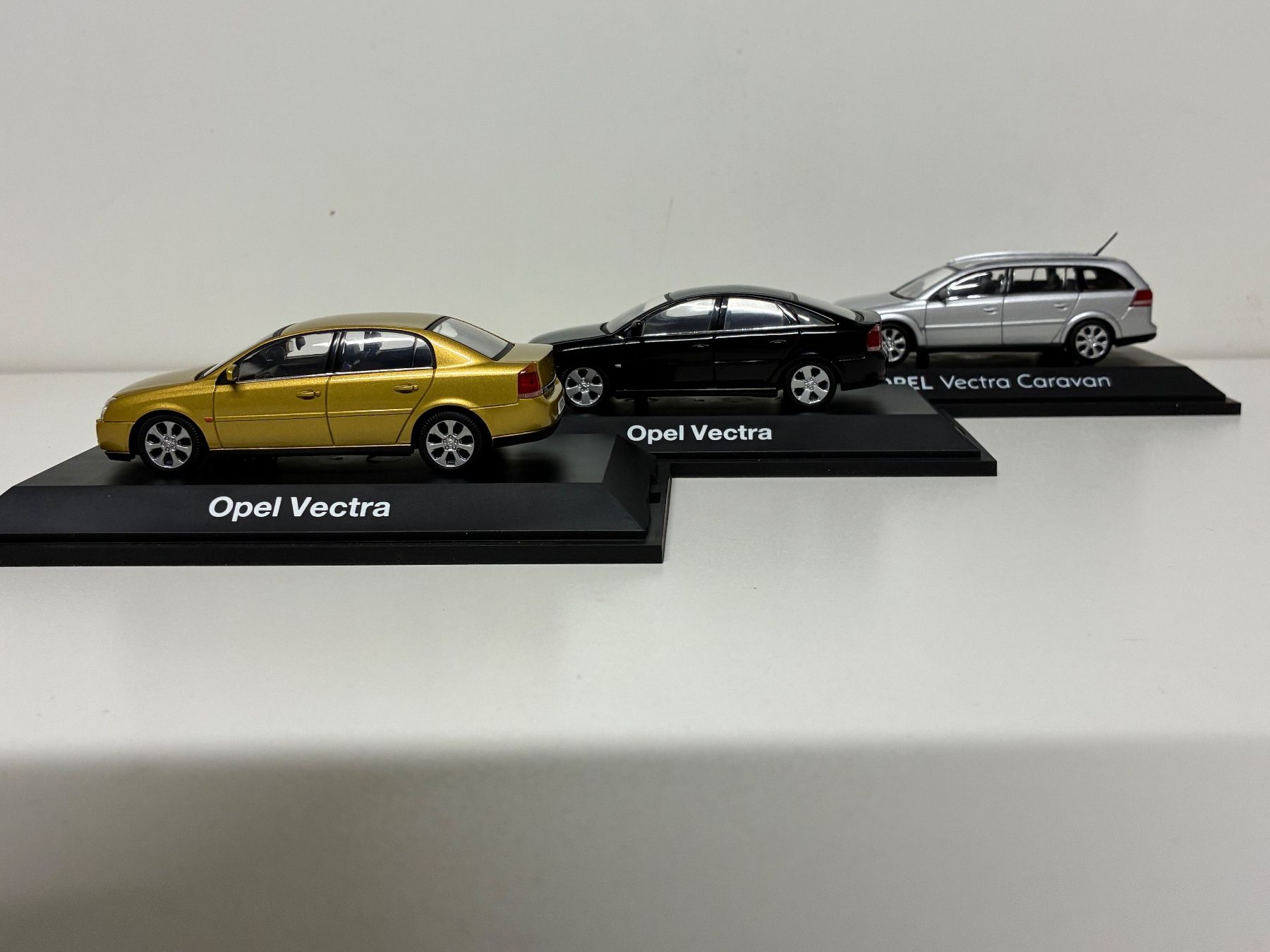 Opel Modellautos: Modellauto Opel Vectra C – Neu und originalverpackt aus Kräiligen von hkk