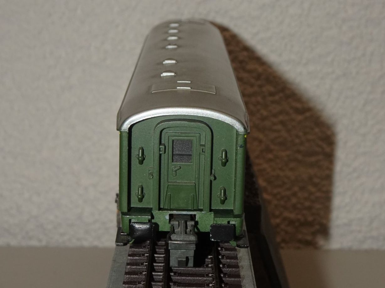 Trix Modellini di ferrovie: TRIX EXPRESS 3399  BLS A 191   H0 DC – Usato da Hinwil venduto da Berling0 4