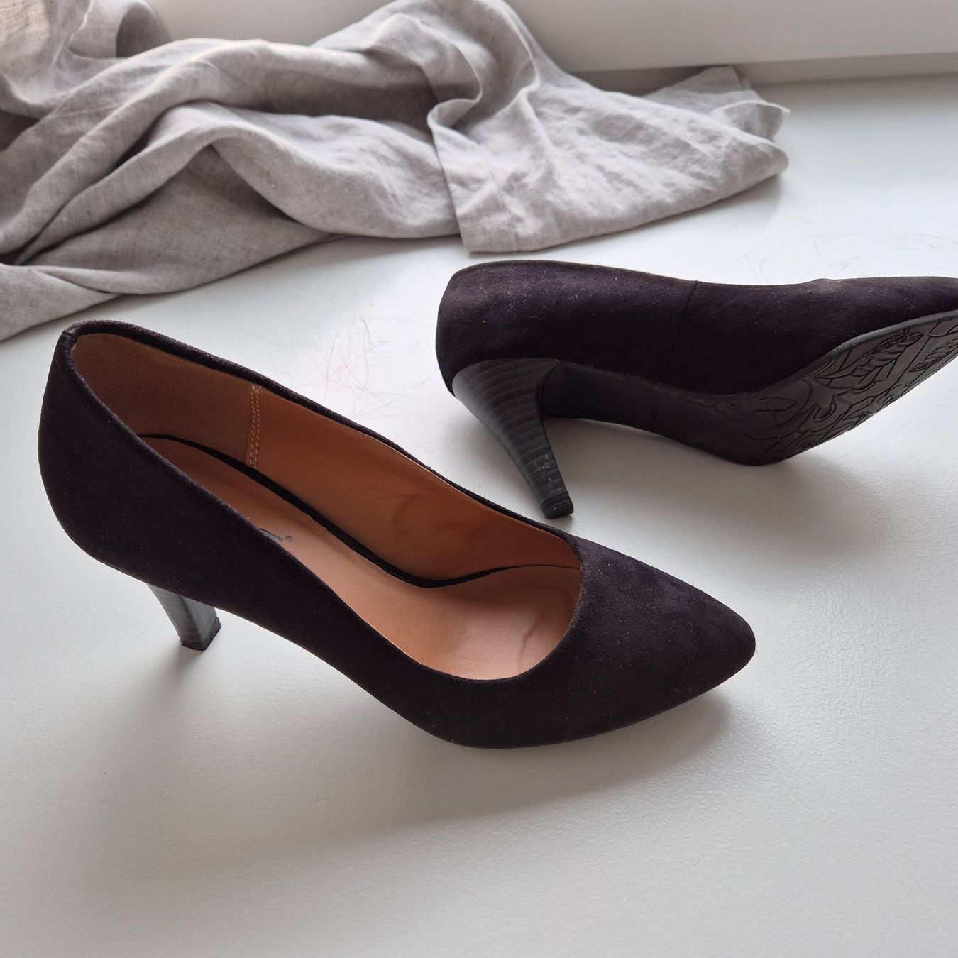 Cube Scarpe da donna: Elegante CUBE Pumps, schwarz, Grösse 36 – Nuovo (secondo la descrizione) da Laupen BE venduto da red_m767 4