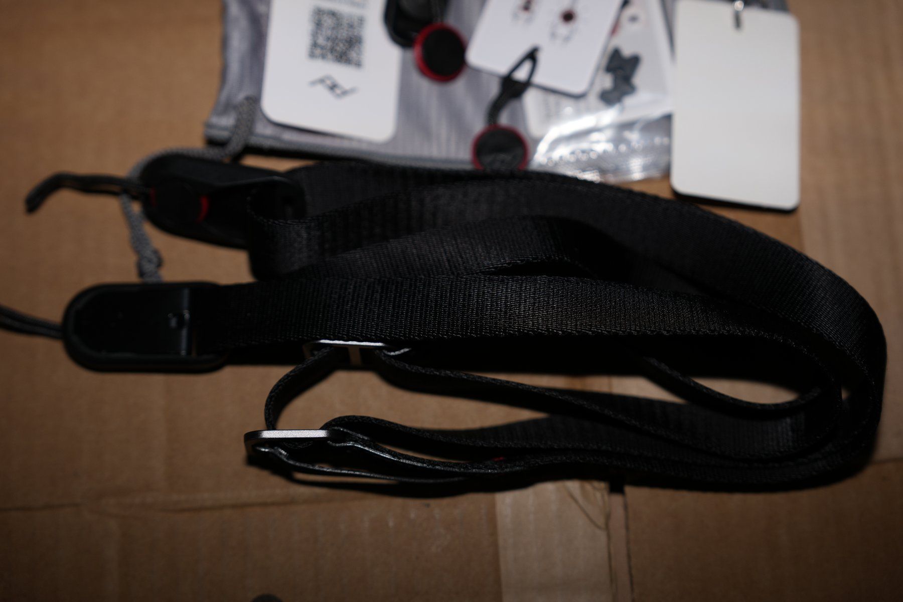 Peak Design Altri Accessori: Peak Design Leash Schwarz – Usato da Zürich venduto da Verkaufen-Schweiz 1