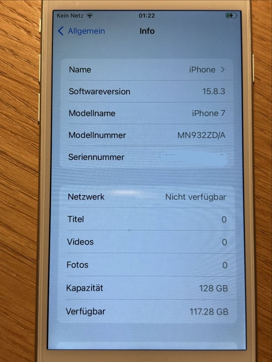 Apple Telefoni cellulari / Smartphones: Apple iPhone 7 128 GB Silber – Difettoso da Zufikon venduto da eskilt 1