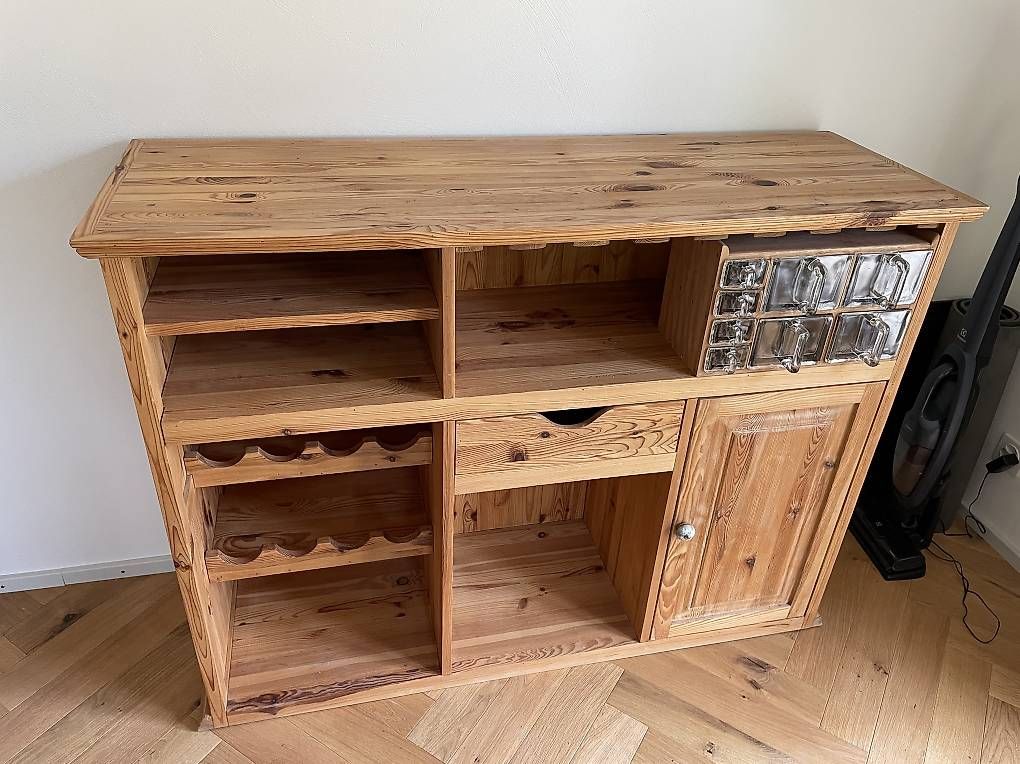 Kommoden: Holzmöbel, Schüttgläser, Komode – Gebraucht aus Olten von lukaszeltner