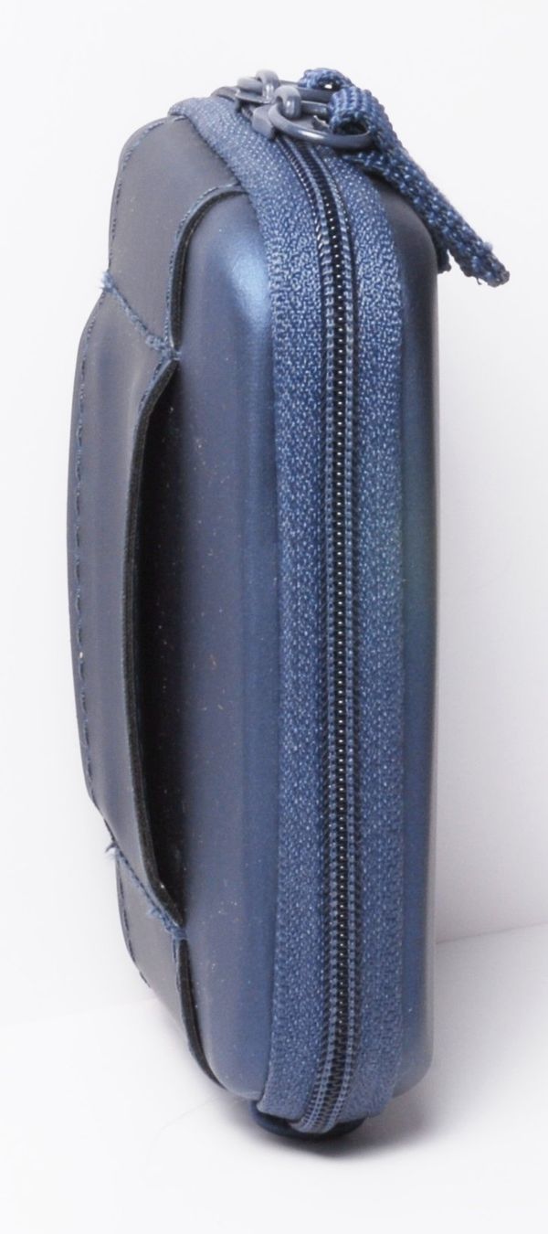 Olympus Fotocamera: LOWEPRO Volta 10 Kameraetui Twilight-blue – Nuovo (secondo la descrizione) da Lostorf venduto da real-value 1