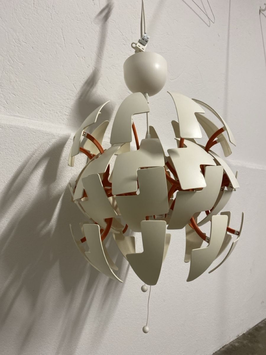 Ikea Lampadari & plafoniere: Ikea PS lampe weiss orange – Usato da Bern venduto da Svina