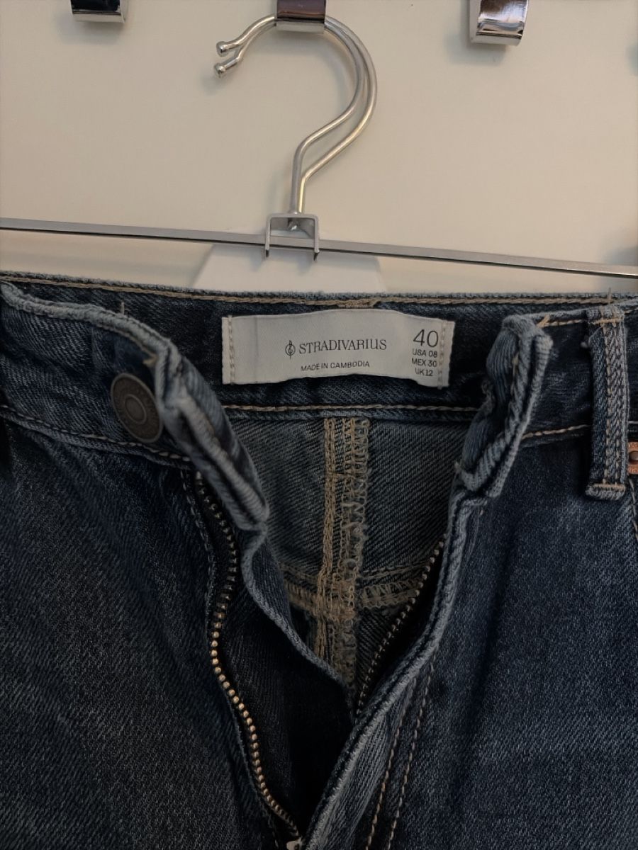 Stradivarius Jeans: Jeans Stradivarius – Usato da Olten venduto da edona_muslija 3