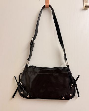 Y2K Black Shoulder Bag