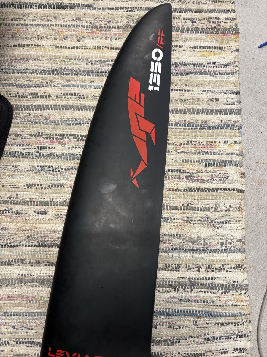 Sabfoil Tavole da surf e di nuoto: Sabfoil leviathan 1350 – Usato da Zürich venduto da osc_v5nr 2