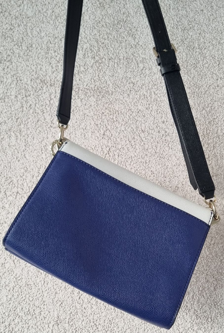 Guess Borse da donna: Guess USA Ledertasche – Usato da Oberriet SG venduto da gimidrip 6