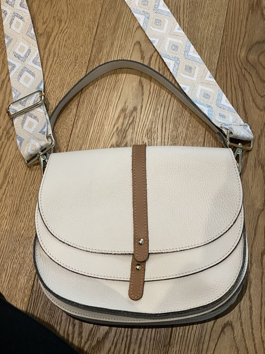 Taschen für Damen: Ledertasche NEU – Neu und originalverpackt aus Affoltern am Albis von Vsyra 1
