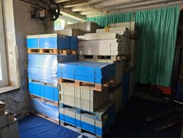 riesen Posten Lista Metallregale in Blau und grau ab 15000.-