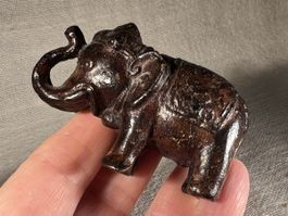 Figurine éléphant bronze Asie, poids à opium