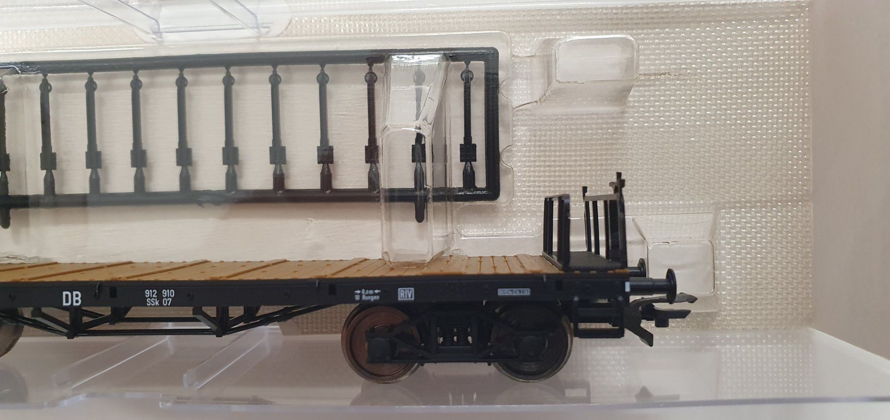 Fleischmann Modellini di ferrovie: Fleischmann 5286 K   DB SSK07 Flachwagen – Nuovo e nell'imballaggio originale da Würenlos venduto da jub_nd5j 4
