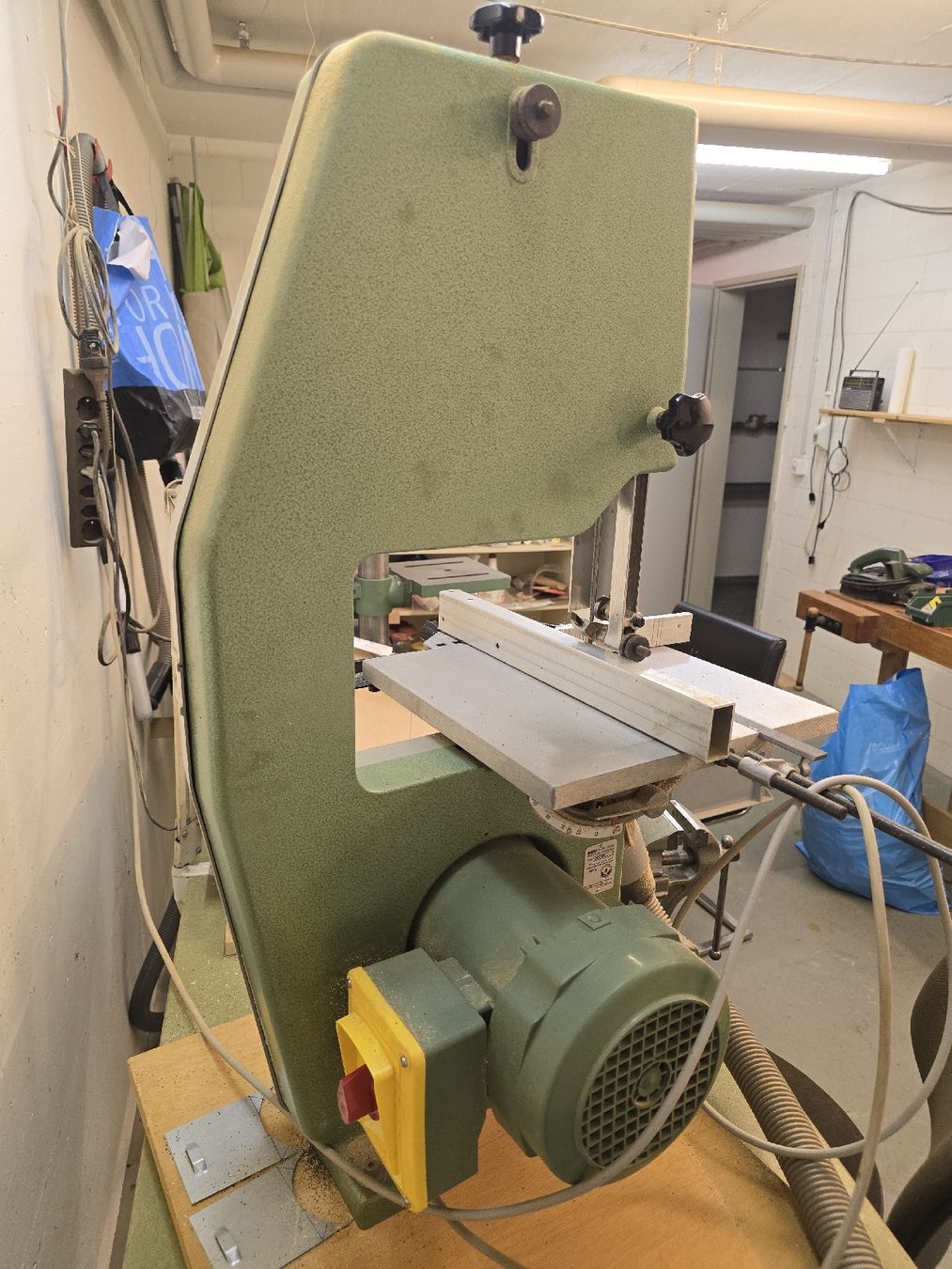 Inca Tutte le macchine: INCA Bandsäge 220 Volt – Usato da Neuenkirch venduto da bachforelle06 1