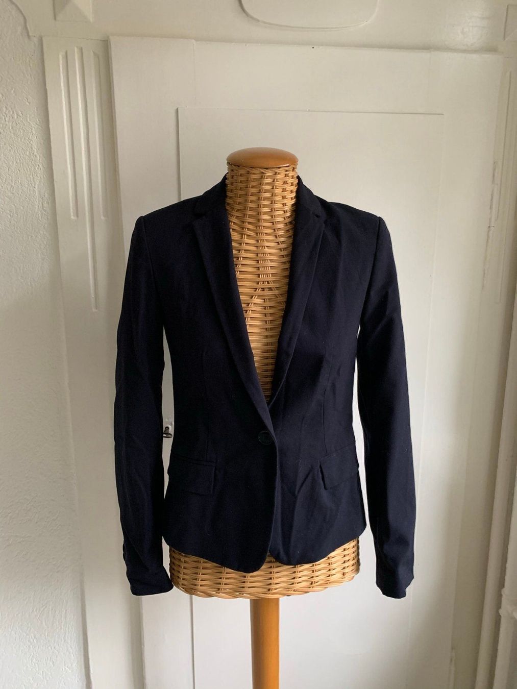 Zara Vestes: ZARA - Blazer dunkelblau XS – D'occasion à Zürich par Diazaio