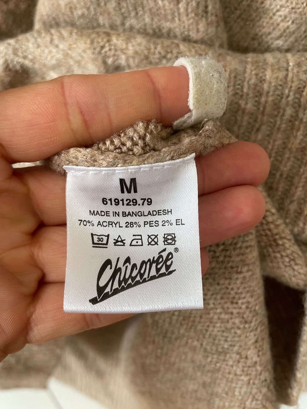 Maglioni & Felpe: Kuschliger Kapuzen-Pullover Chicorée Gr M – Usato da Neukirch an der Thur venduto da bee88 2