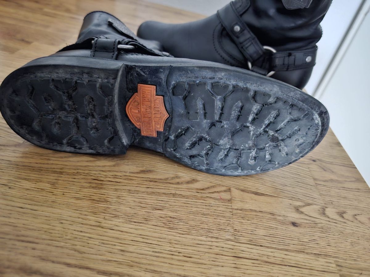 Harley-Davidson Scarpe da uomo: Harley davidson Schuhe – Usato da Landquart venduto da Toyota5 1