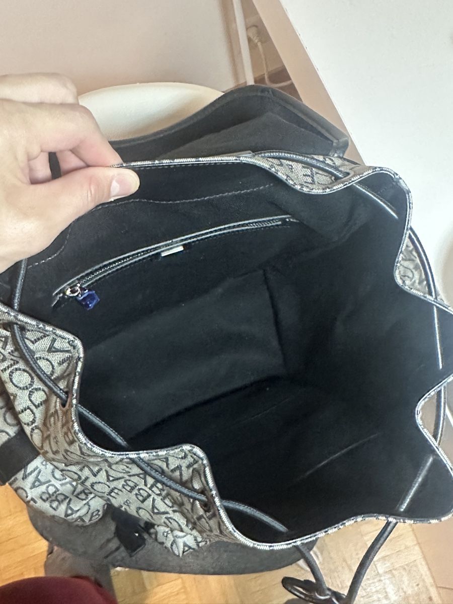 Dolce & Gabbana Rucksäcke: Dolce & Gabbana Jacquard Backpack – Gebraucht aus Genève von Regalfinds 4