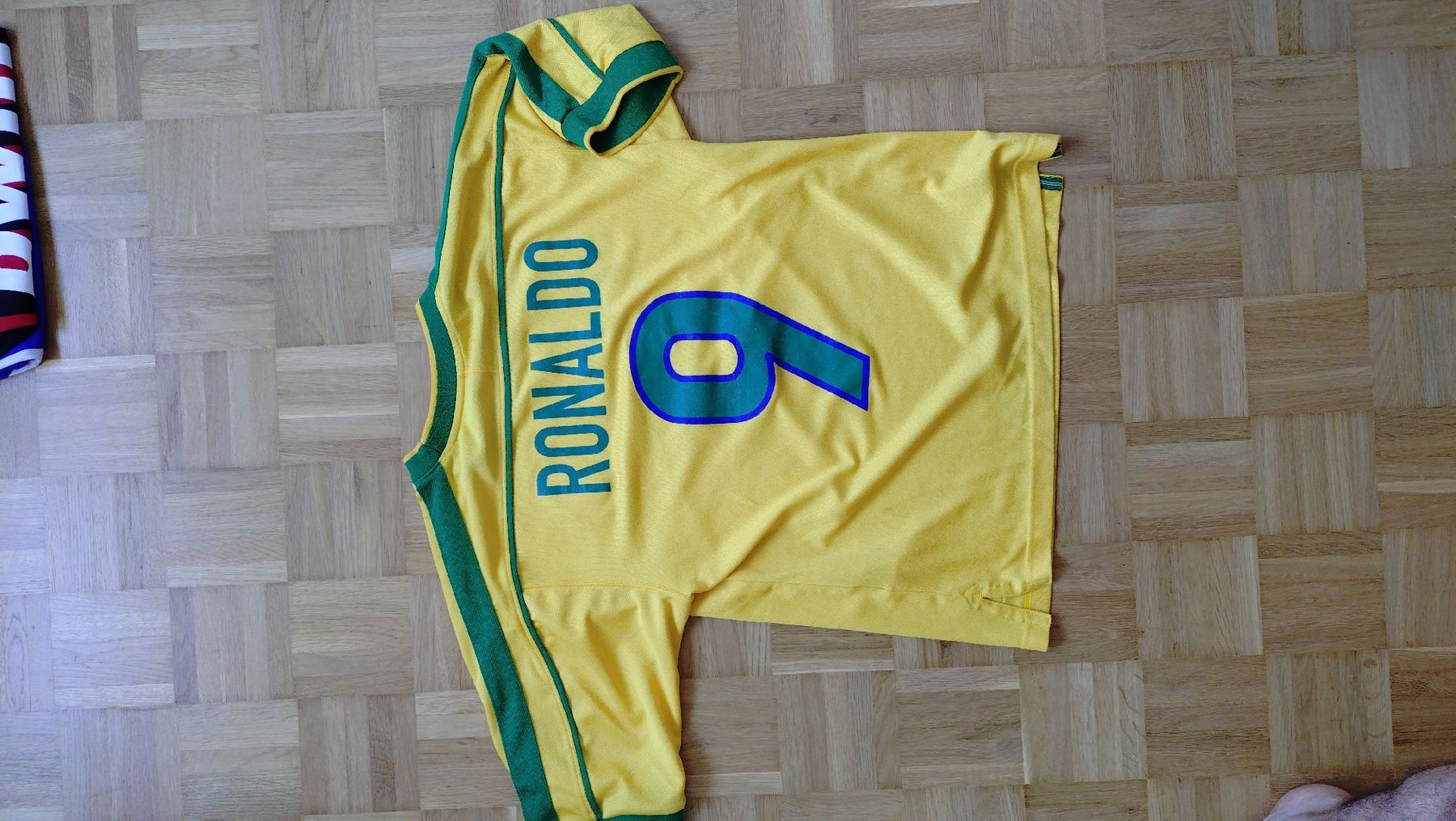 Nike Canottiere & Pantaloni: Maillot Brésil Ronaldo 1998 – Usato da Fribourg venduto da Gil_tg85 3