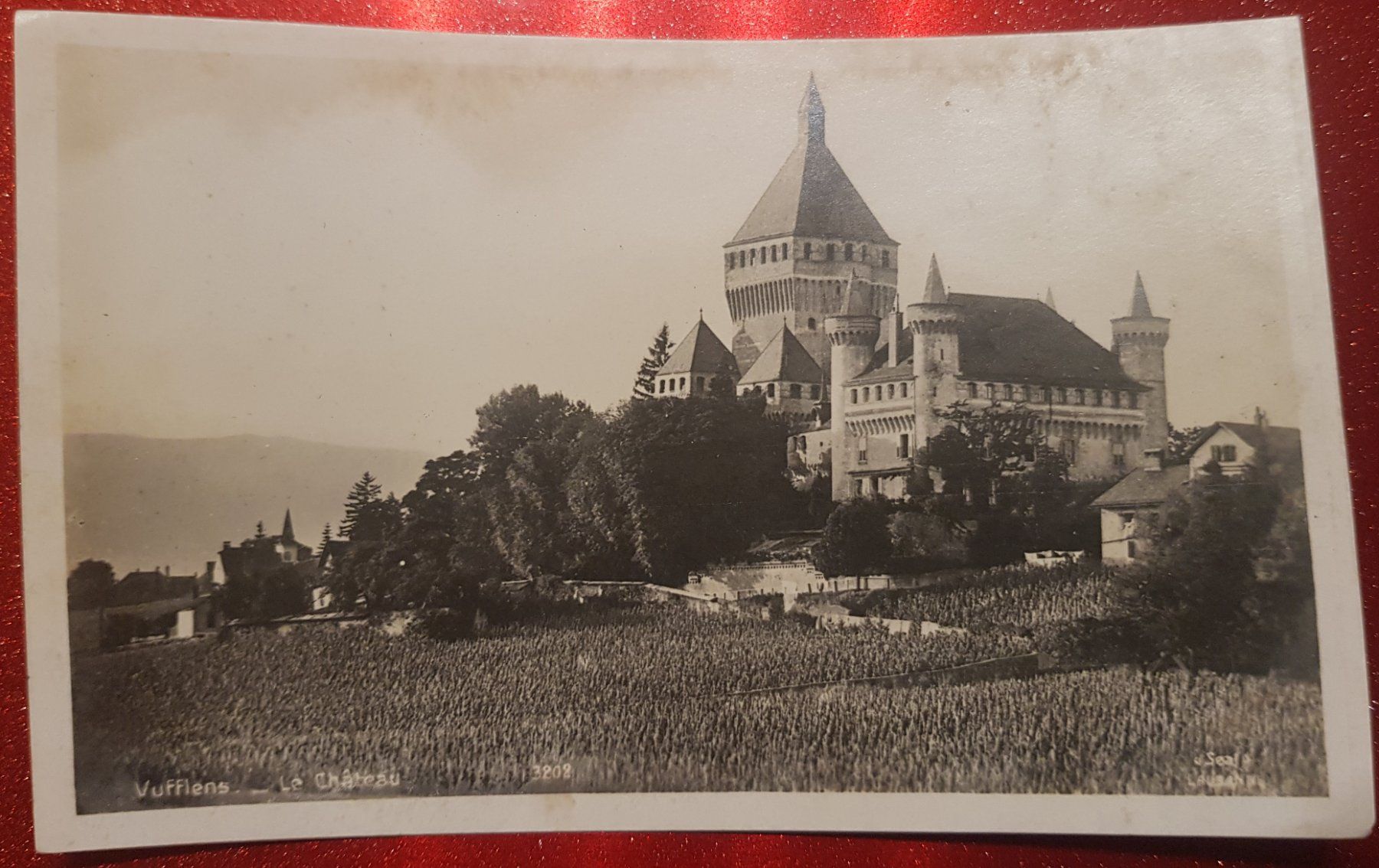 Ansichtskarten: Vufflens - le Château - ungelaufen/alt – Neu (gemäss Beschreibung) aus Melchnau von Fishel