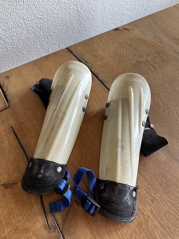 Protezioni & Imbottiture: Slytech Unterarmschoner – Usato da Schwanden Sigrisw venduto da NinaT 1