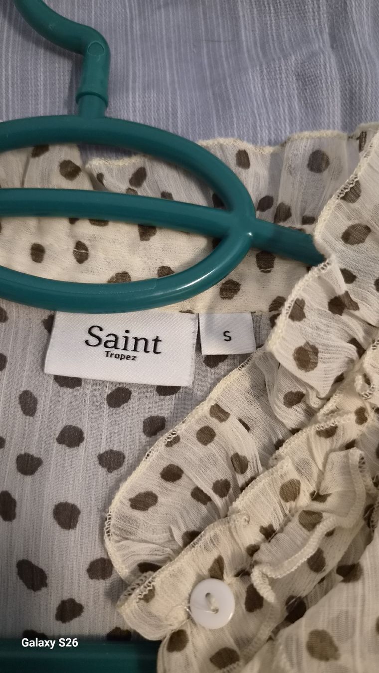 Blusen: Bluse  – Gebraucht aus Oberglatt ZH von nat_c6k7 1
