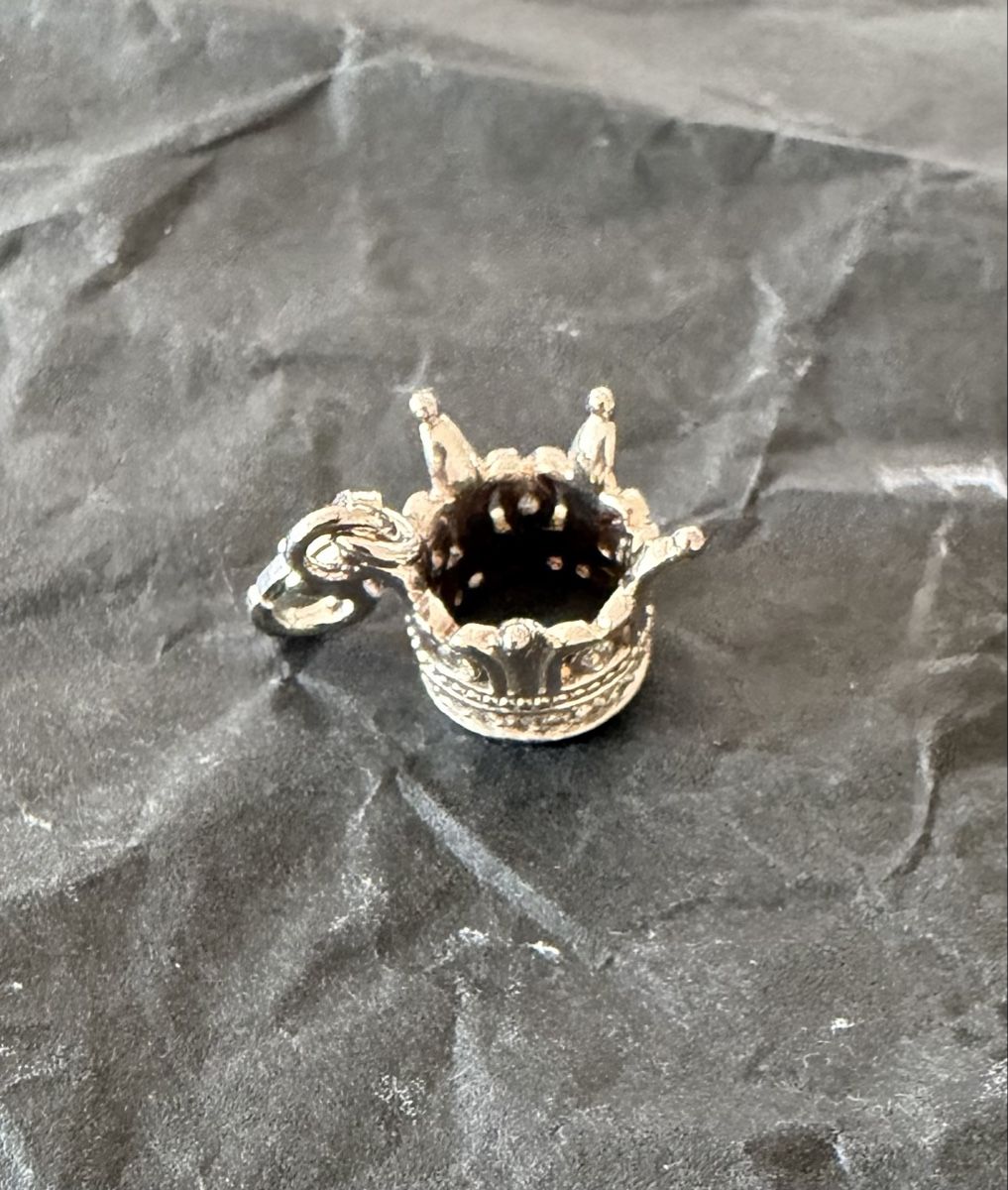 Thomas Sabo Pendentifs: Thomas Sabo Charm „Krone“ – D'occasion à Lachen SZ par LinWeg 1